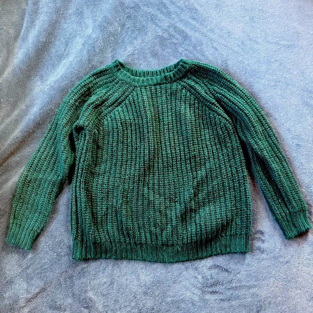 Dark teal green knit sweater size small